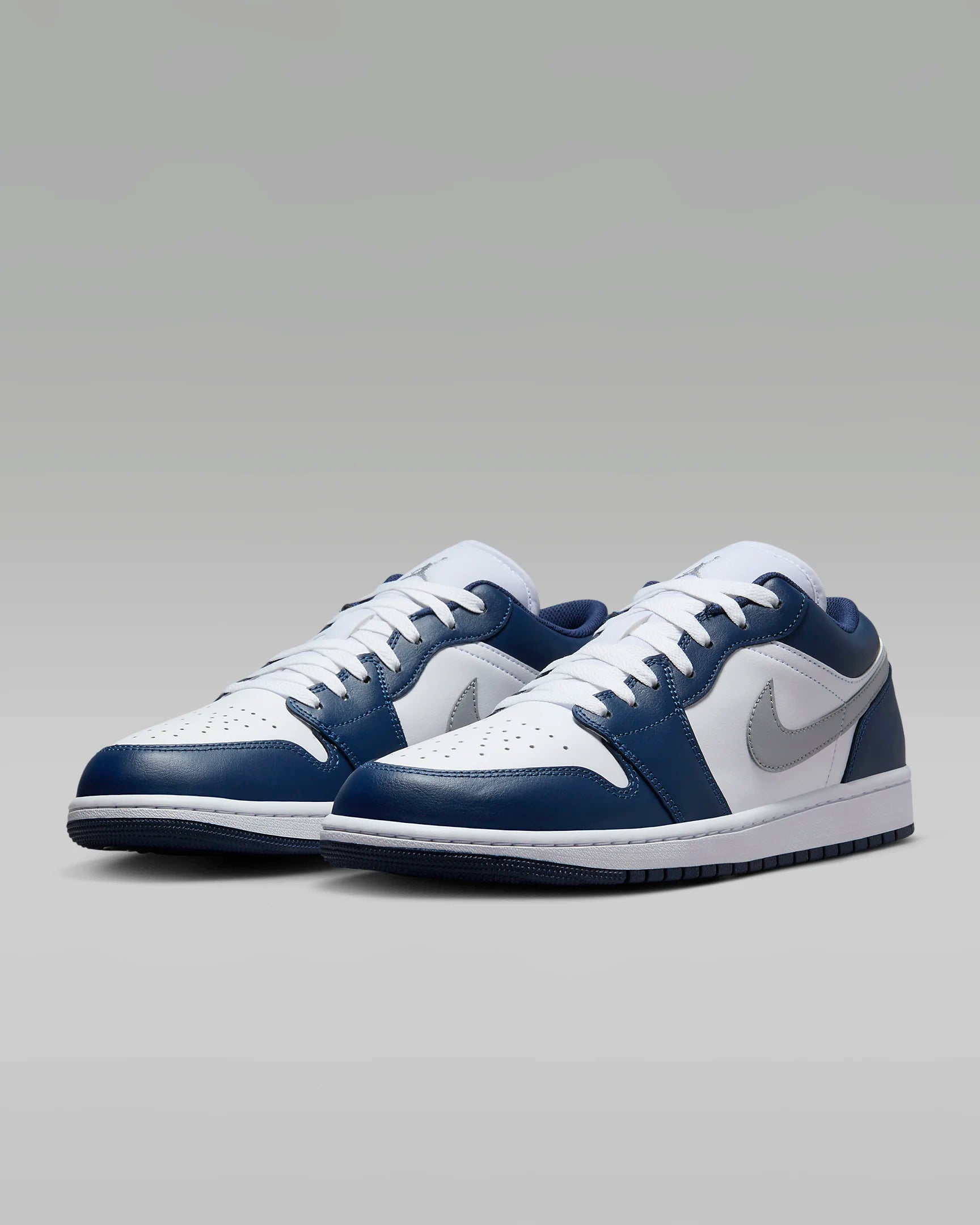 Air Jordan 1 Low ‘Midnight Navy’
